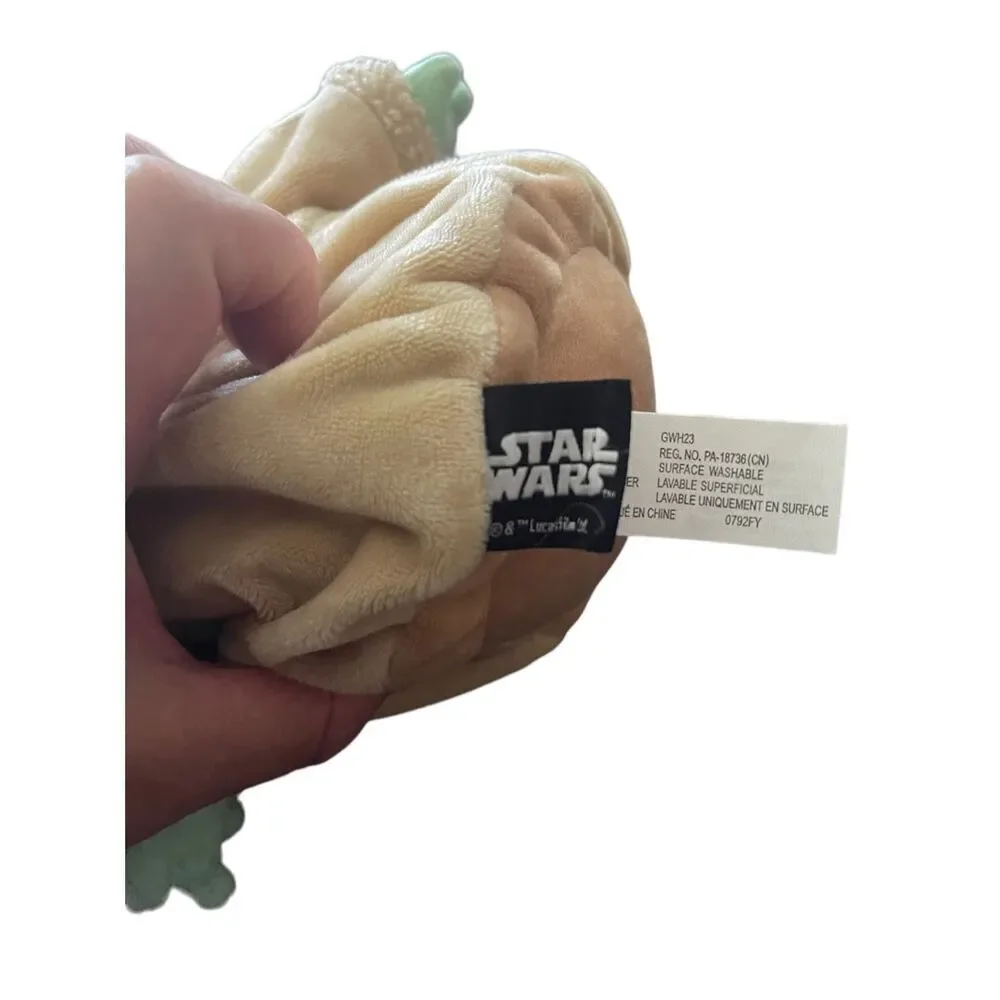 Star Wars Tan Green Mandalorian Baby Yoda The Child Grogu Plush Toy